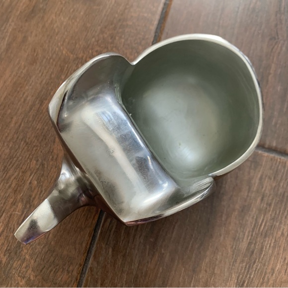 Silver Elephant Shiny Planter/Trinket Dish by Kensie Home - Picture 3 of 6